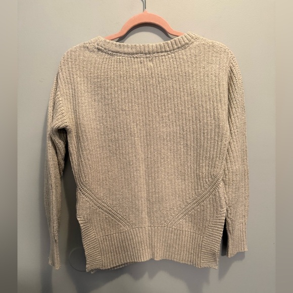 Toms Women's Cream Crew Neck Sweater Medium - Picture 3 of 6